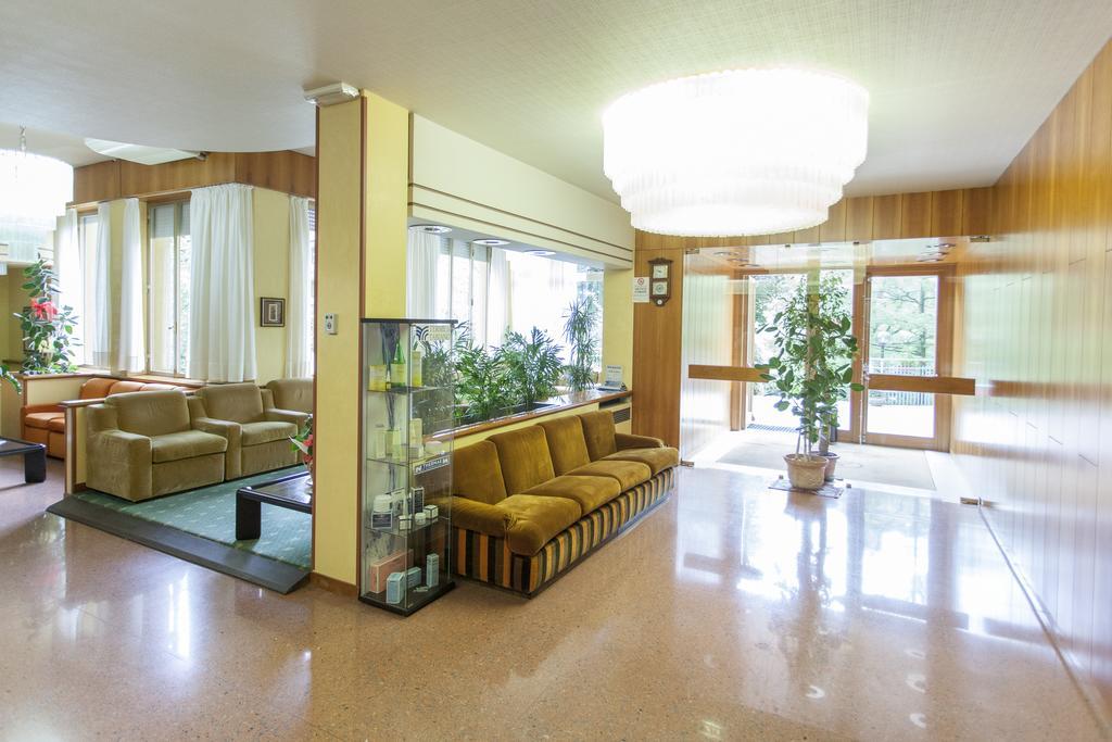 Hotel Rossini Tabiano Terme Exterior foto